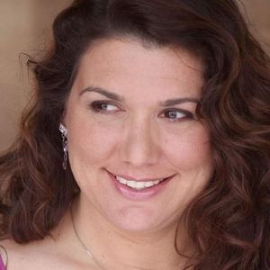 Meet your Posher, Stacie